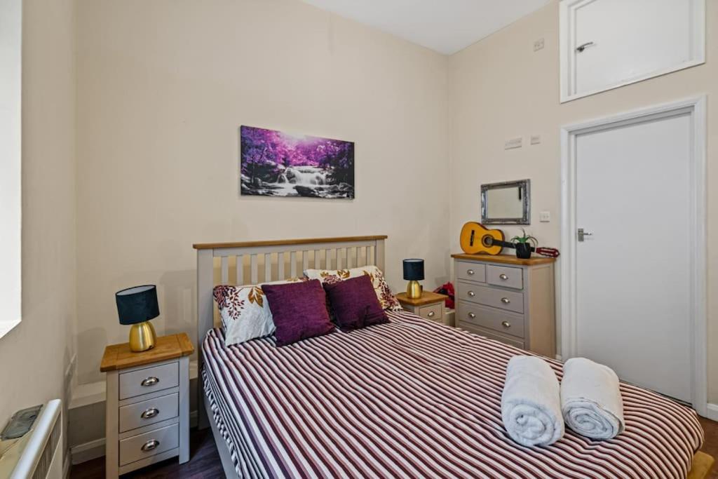 Two Bedroom With Patio Close To Hyde Park Ed4 London Eksteriør billede