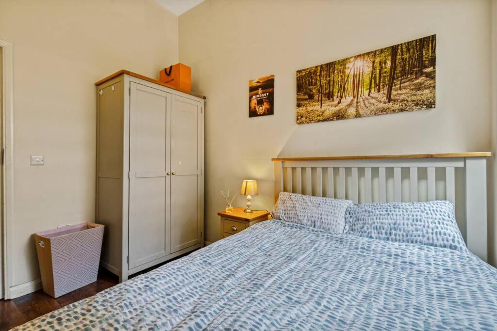Two Bedroom With Patio Close To Hyde Park Ed4 London Eksteriør billede